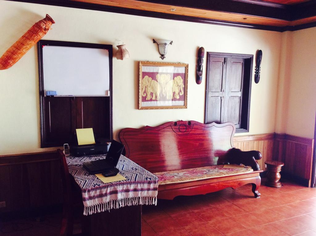 Phasith Guesthouse Луанг Прабанг Екстериор снимка