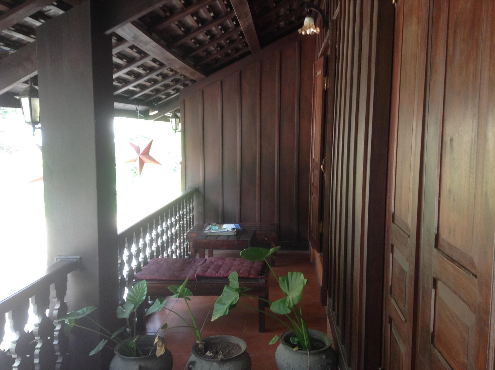 Phasith Guesthouse Луанг Прабанг Екстериор снимка